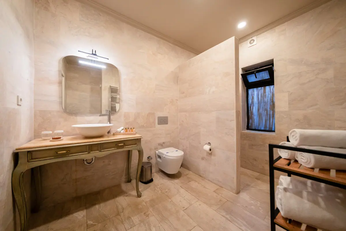 Garden Suite 2