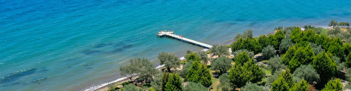 Manici Beach — Manici Kasrı